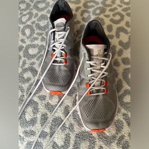 OnCloud X running shoe